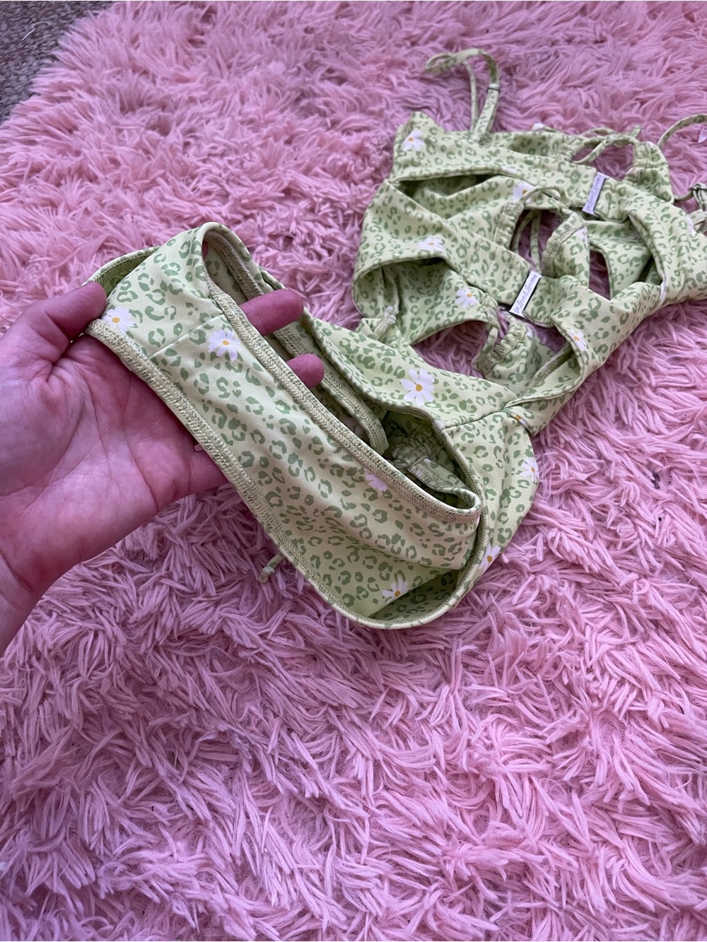 For Love & Lemons Cut Out One Piece Swimsuit XS Green Leopard Daisy Lace Up - Picture 8 of 9